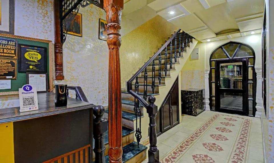 Hotel Utsav Niwas ジャイプール エクステリア 写真