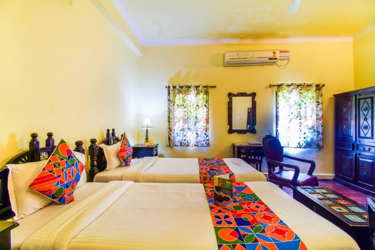 Hotel Utsav Niwas ジャイプール エクステリア 写真