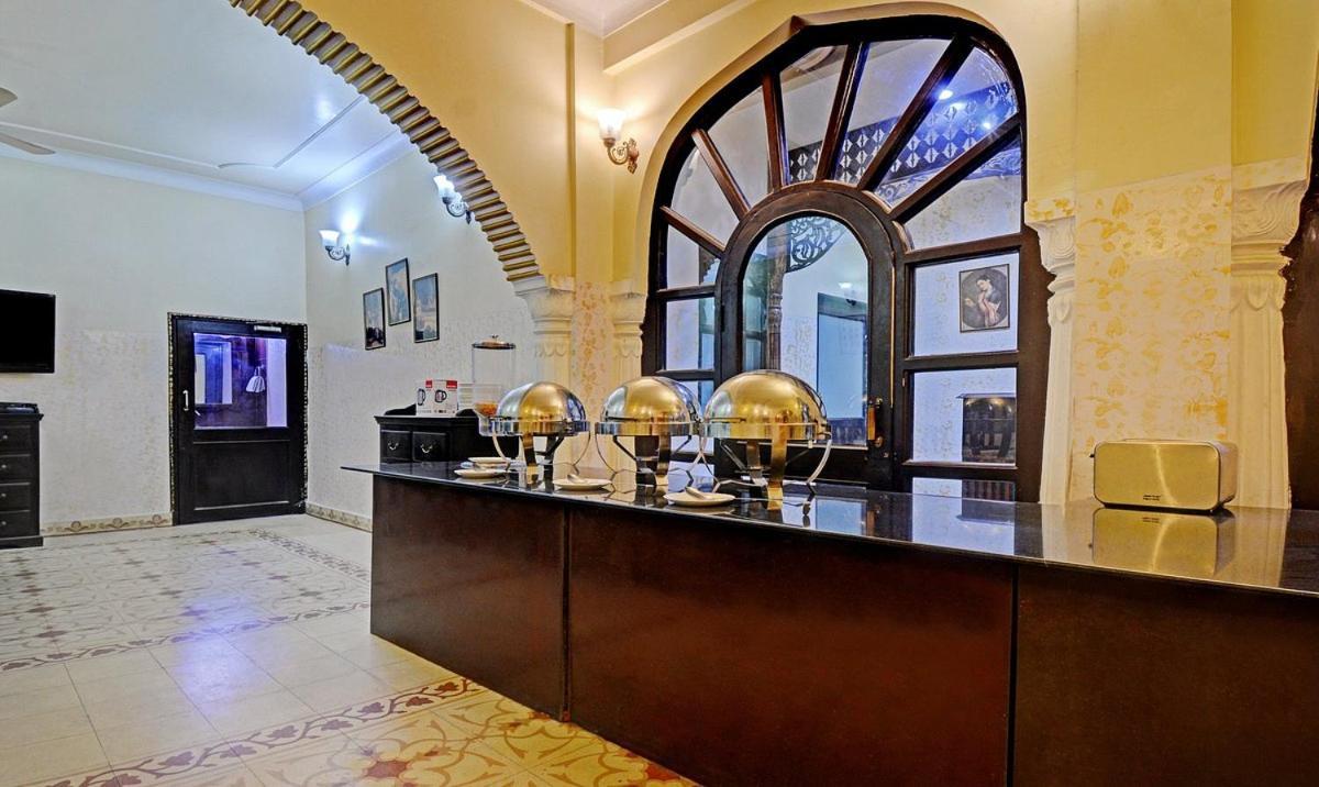 Hotel Utsav Niwas ジャイプール エクステリア 写真